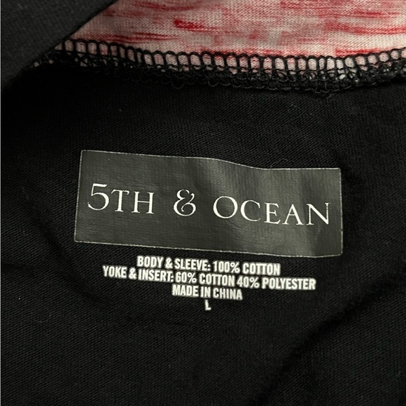 5th & Ocean Chicago Bulls Long Sleeve Raglan Tee Black Combo L - Picture 5 of 6